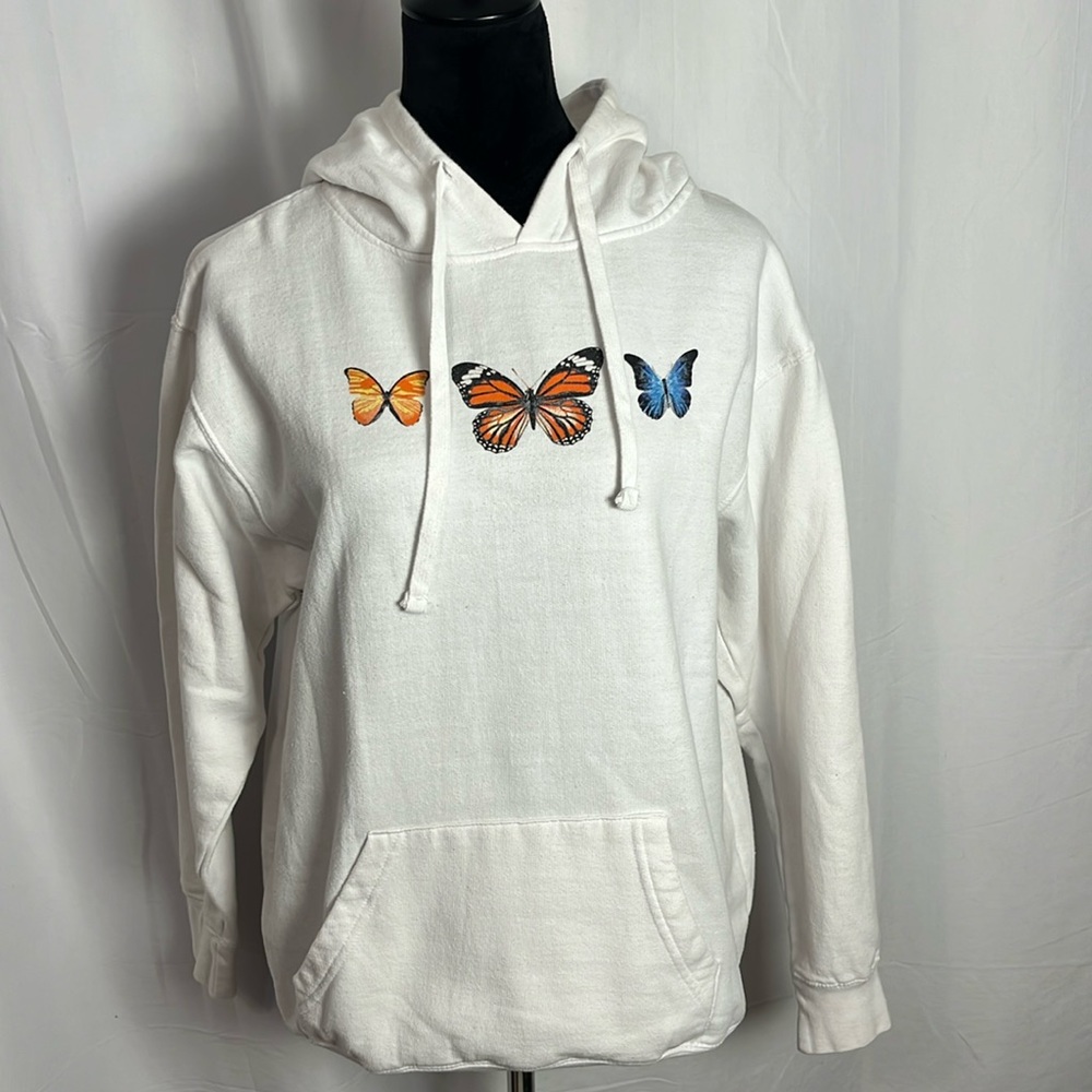 Thirty Single M white hoodie sweatshirt with pocket and butterflies